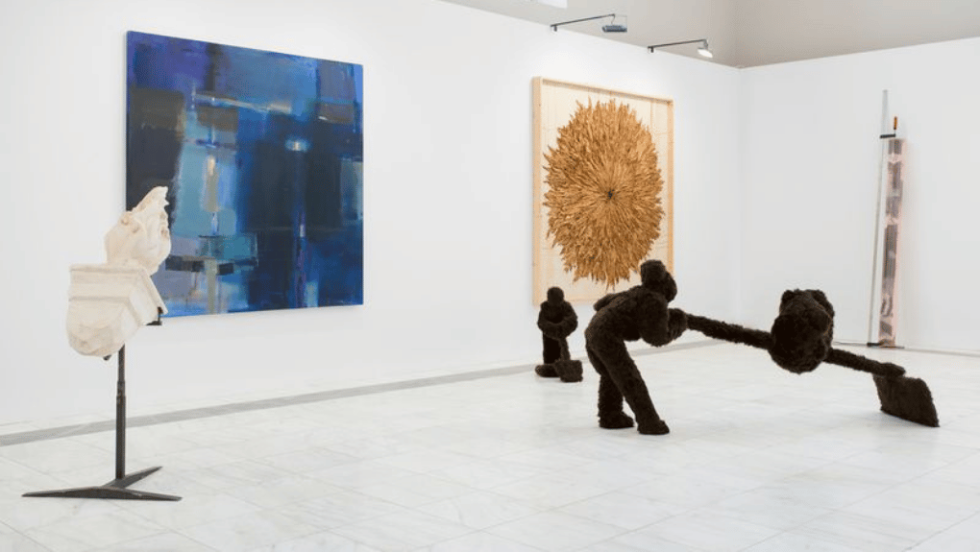 Αποψη του περιπτέρου της CITRONNE Gallery με έργα των Π. Χανδρή, Γ. Αδαμάκου, Γ. Λάππα, Π. Χαραλάμπους, Γ. Μπουτέα ©Frank_Holbein